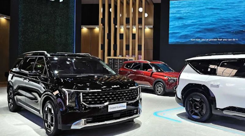 Kia Tetap Andalkan MPV Carnival dan Carens di IIMS 2025